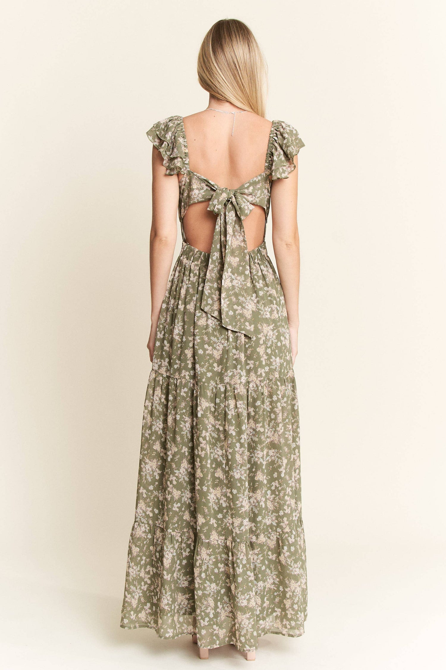 PLUS SIZE RUFFLE SLEEVE TIERED MAXI DRESS