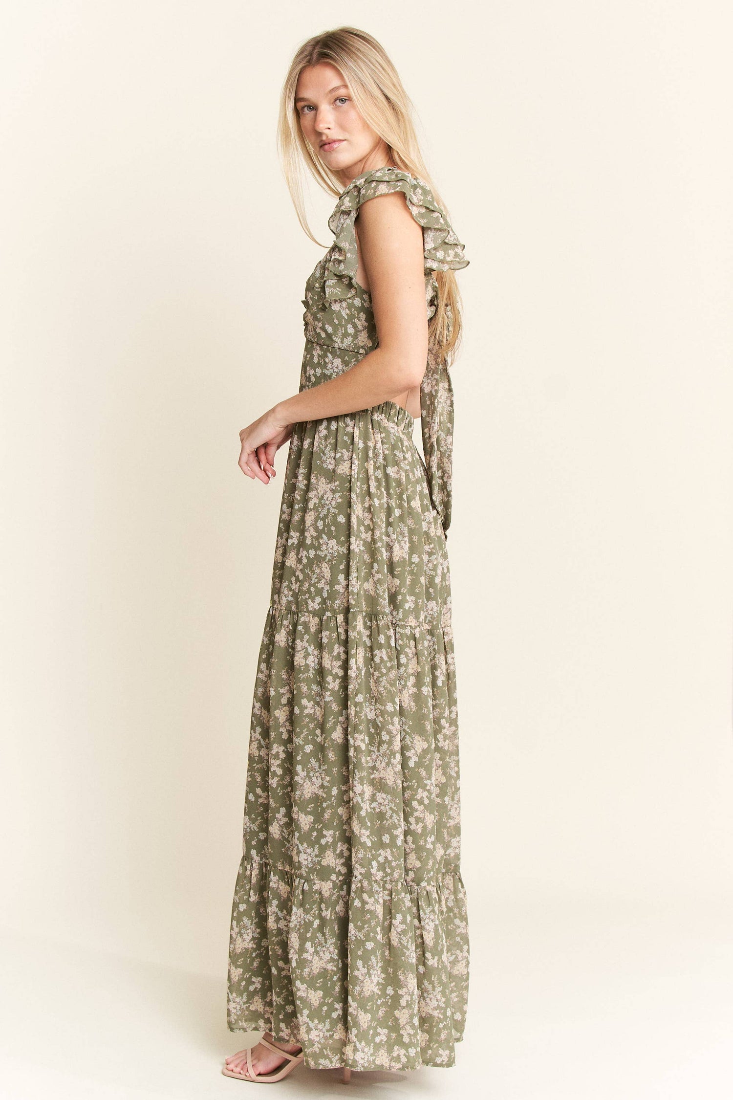 PLUS SIZE RUFFLE SLEEVE TIERED MAXI DRESS